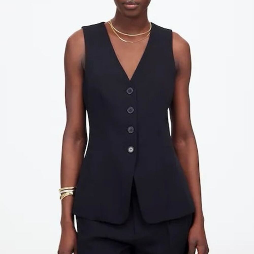 Madewell Black Sleeveless V-Neck Button Vest
